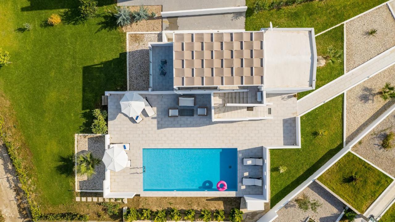 Asteria Pearl Villa 2 With Rooftop Jacuzzi Тигаки Экстерьер фото