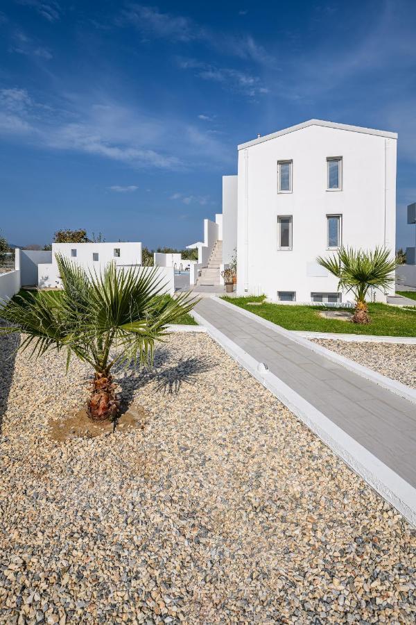 Asteria Pearl Villa 2 With Rooftop Jacuzzi Тигаки Экстерьер фото