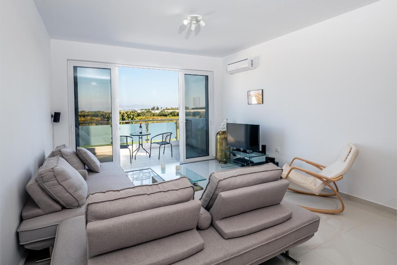 Asteria Pearl Villa 2 With Rooftop Jacuzzi Тигаки Экстерьер фото